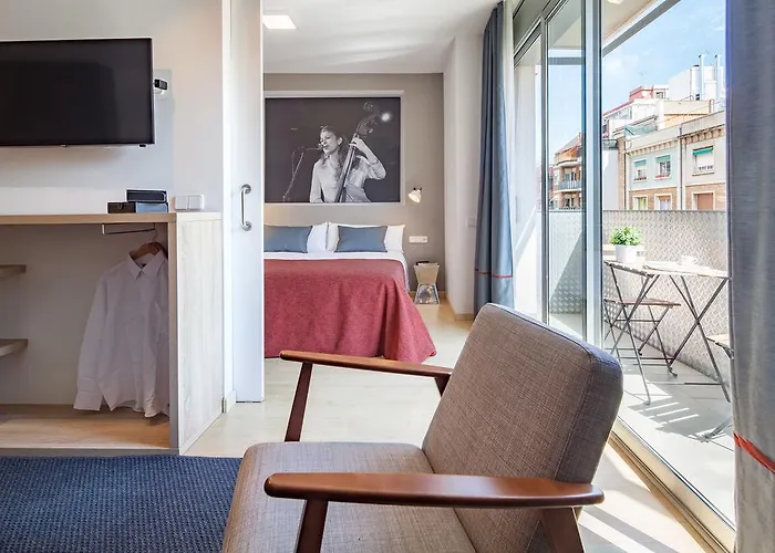 Apart Otel Habitat Hot Jazz Barselona